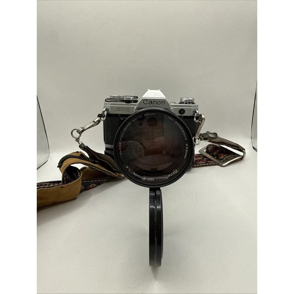 Canon AE-1 SLR 35mm Film Camera w/ Vivitar Lens FD 100-200mm 1:4 Close Focusing